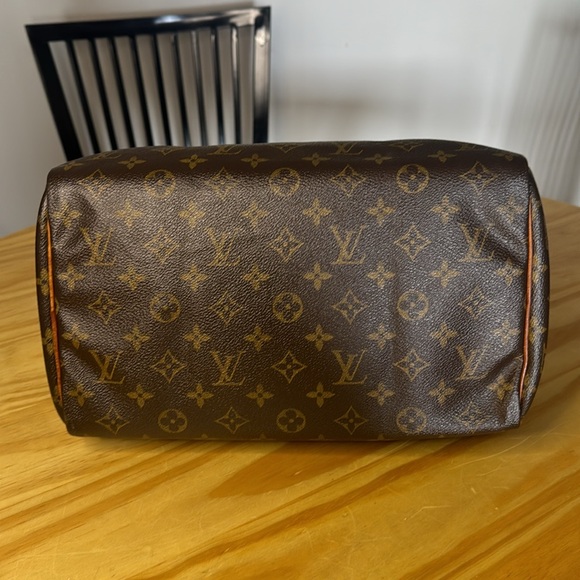 Authentic Vintage LOUIS VUITTON SPEEDY 25 Brown Monogramam Handbag Duffle - Picture 5 of 10